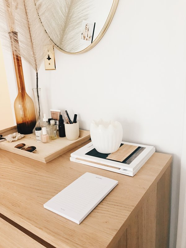 healthy morning routine girl boss